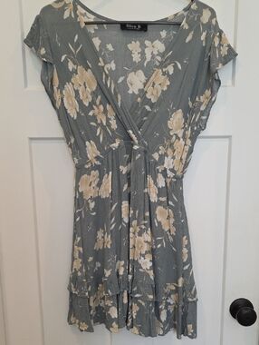 Floral Women’s Dress in Sage with Cream Flowers